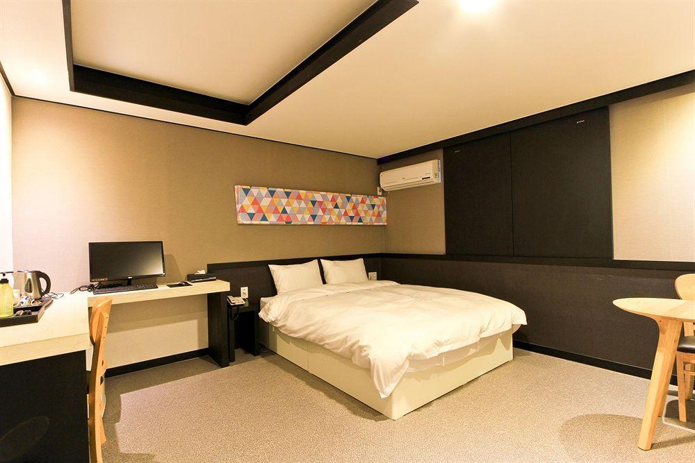 Elysee Hotel Busan Exterior photo