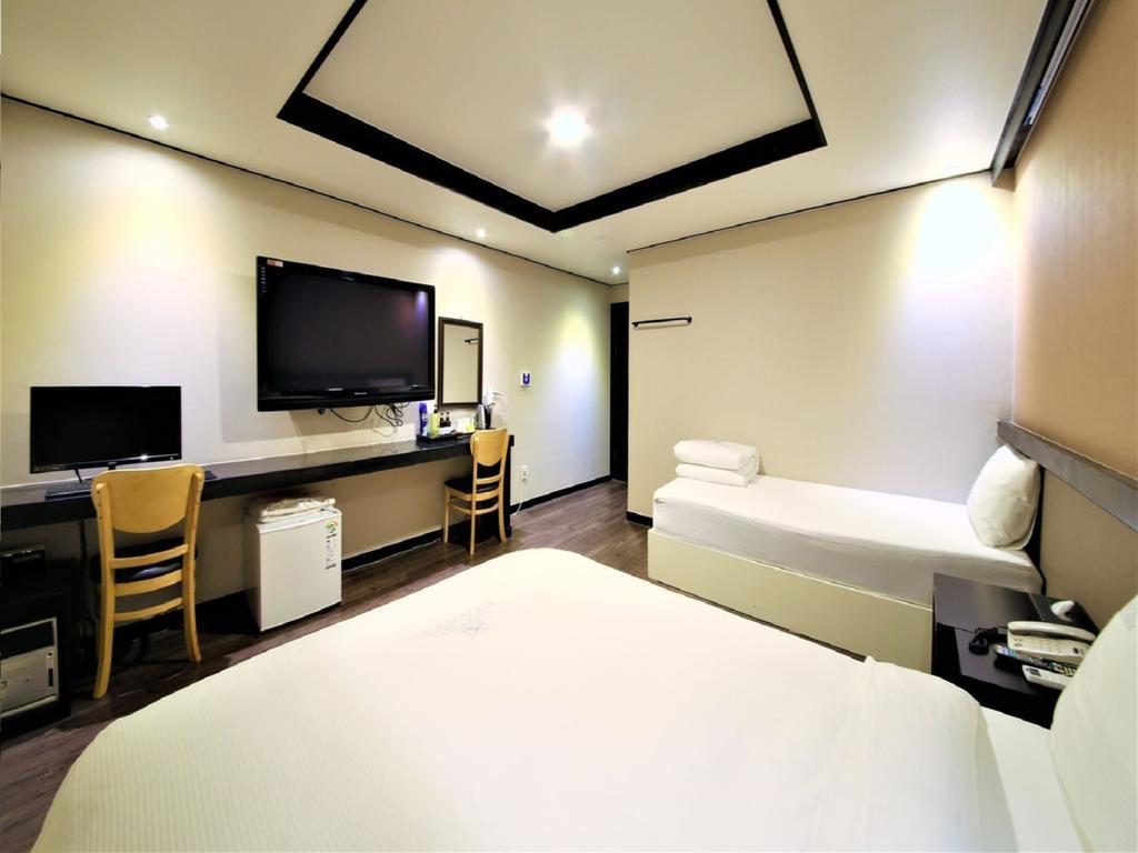 Elysee Hotel Busan Exterior photo