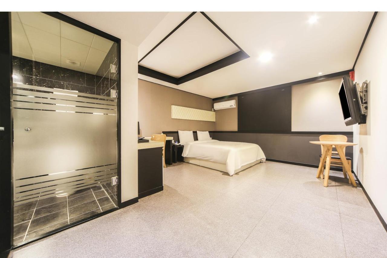 Elysee Hotel Busan Exterior photo
